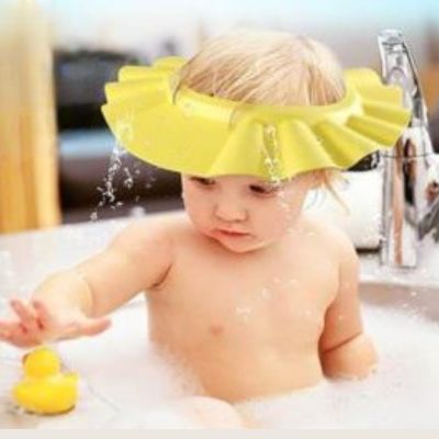 Visière chapeau pour douche bébé I ShampooCap™